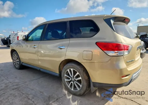 2013 Nissan Pathfinder S z USA, uszkodzony, nr VIN 5N1AR2MM0DC604098